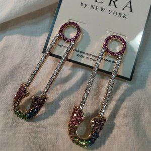 Vera By New York Pierced Jewel Tone Baby Pin Statement Earrings New With Tags